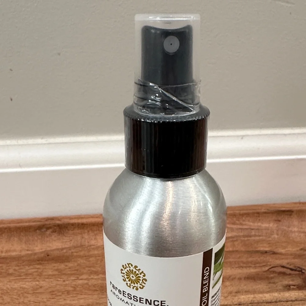 Rare Essence Aromatherapy Essential Oil Defense Blend Room Mist‎ 4 fl oz